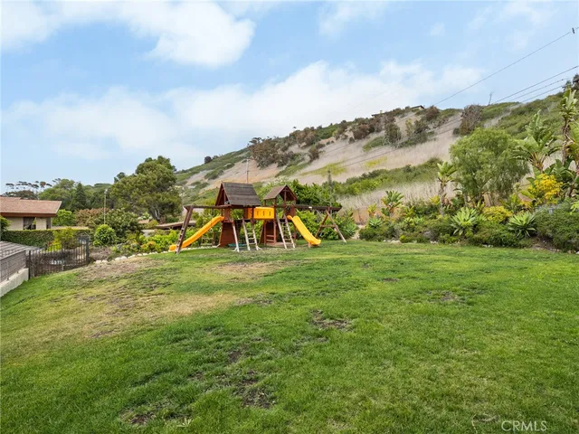 $4,295,000 | 1336 Palos Verdes Drive West, Palos Verdes Estates, CA 90274