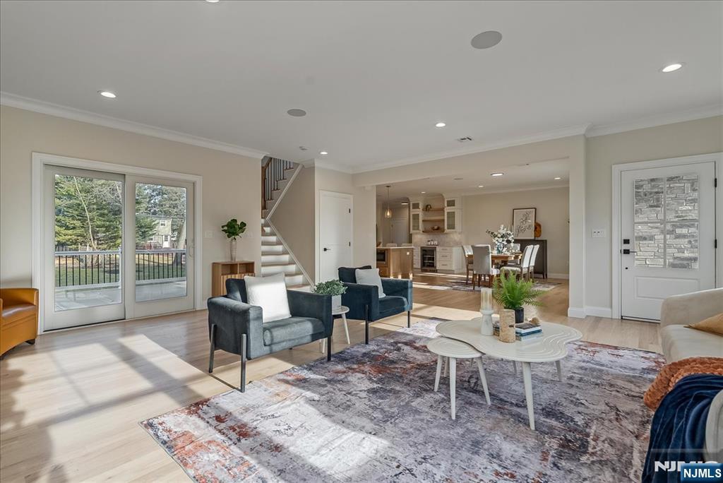 11 Laurel Place Fairfield, NJ 07004 - Photo 15 of 46