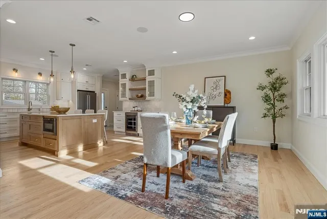 $1,100,000 | 11 Laurel Place, Fairfield, NJ 07004