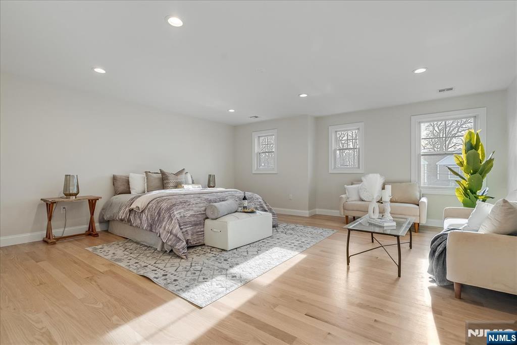 11 Laurel Place Fairfield, NJ 07004 - Photo 28 of 46