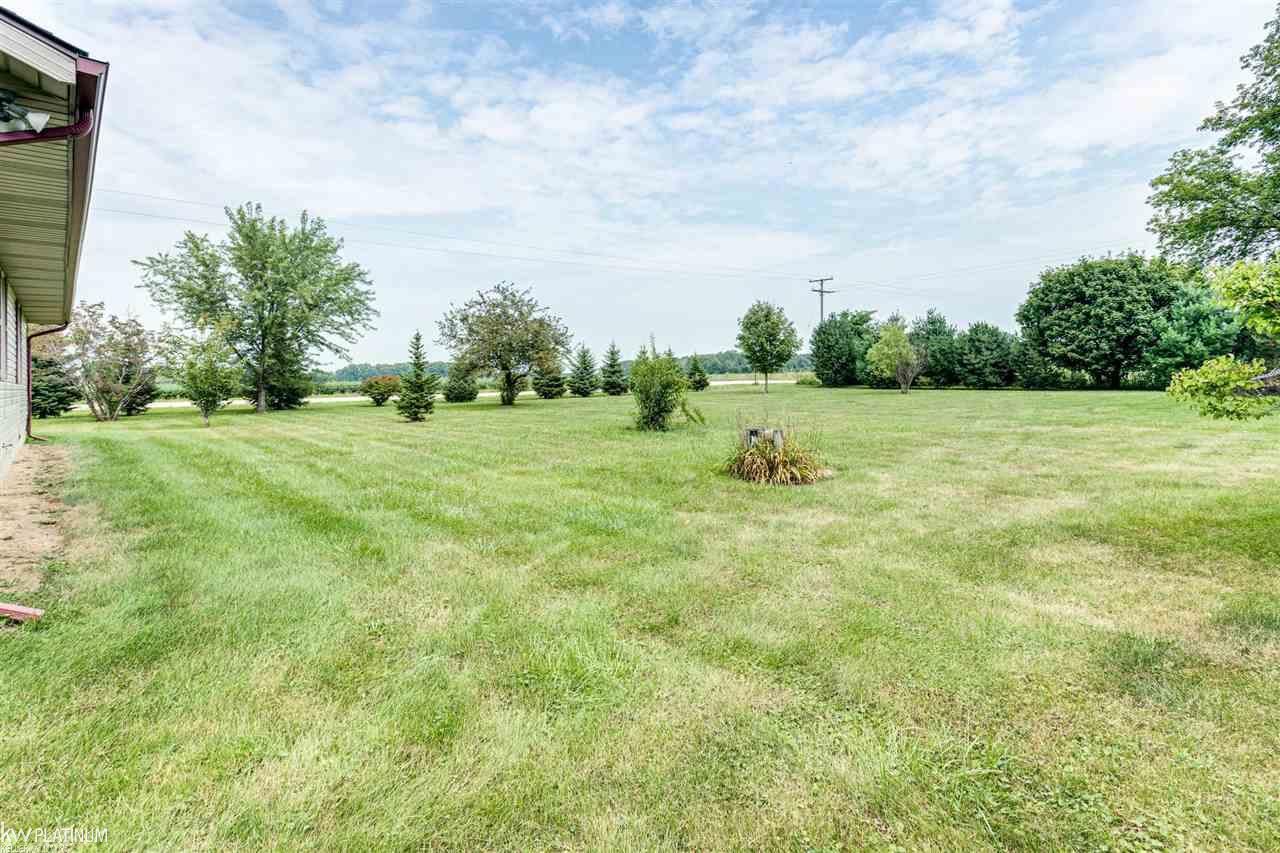 7525 Metcalf Road Avoca, MI 48006 - Photo 3 of 16 50053577-2.JPG