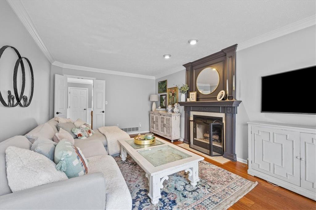 152 Shadow Ridge Drive Pittsburgh, PA 15238 - Photo 11 of 25 Gallery Image 11