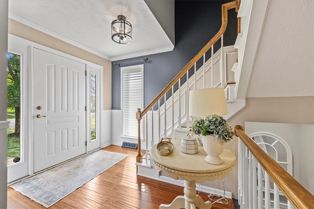 152 Shadow Ridge Drive Pittsburgh, PA 15238 - Photo 2 of 25 Gallery Image 2