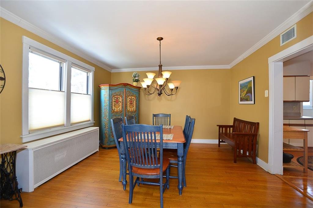 6427 Landview Road Pittsburgh, PA 15217 - Photo 4 of 14 Dining Room