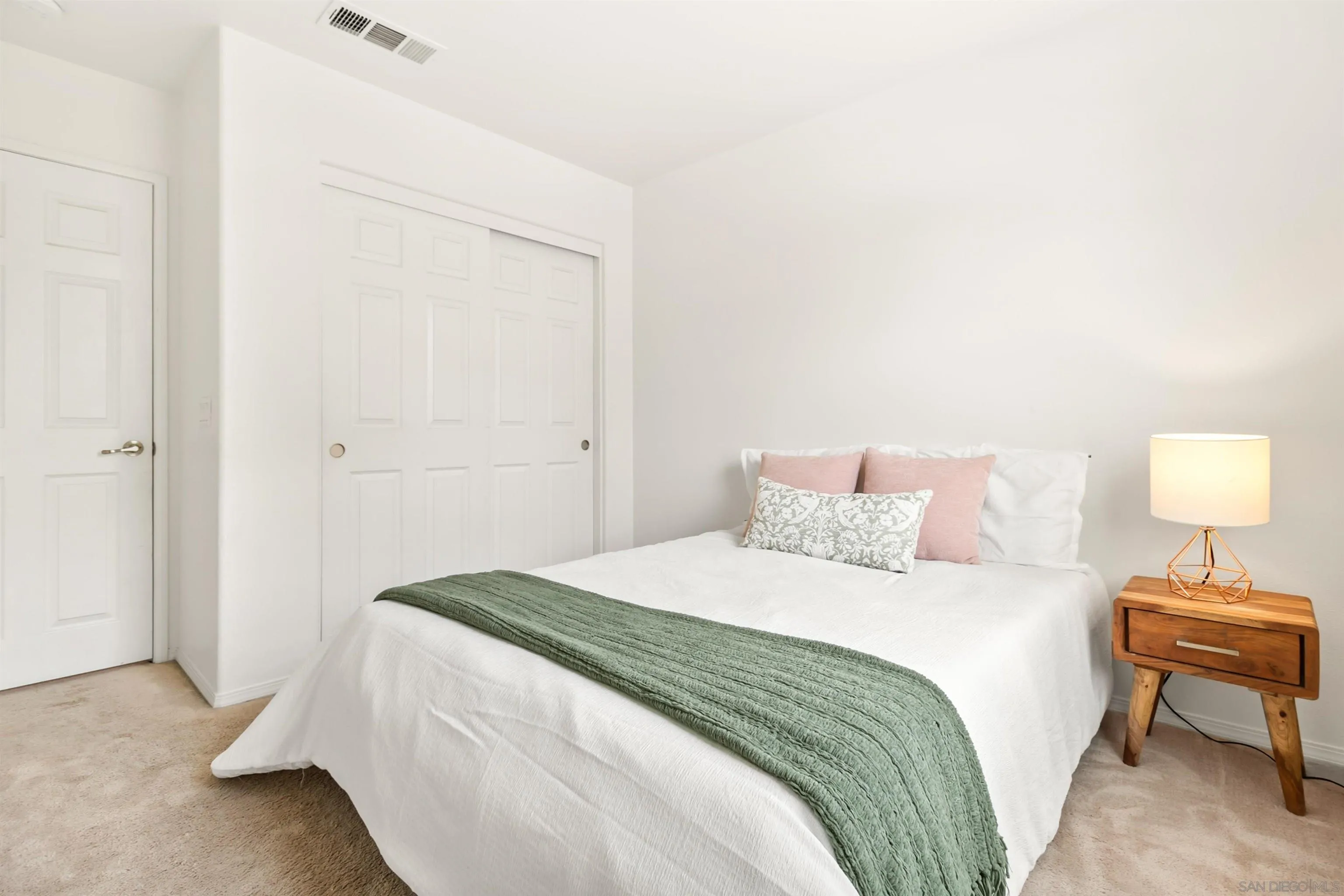 2754 Silver Medal Road, Unit 5 Chula Vista, CA 91915 - Photo 20 of 38