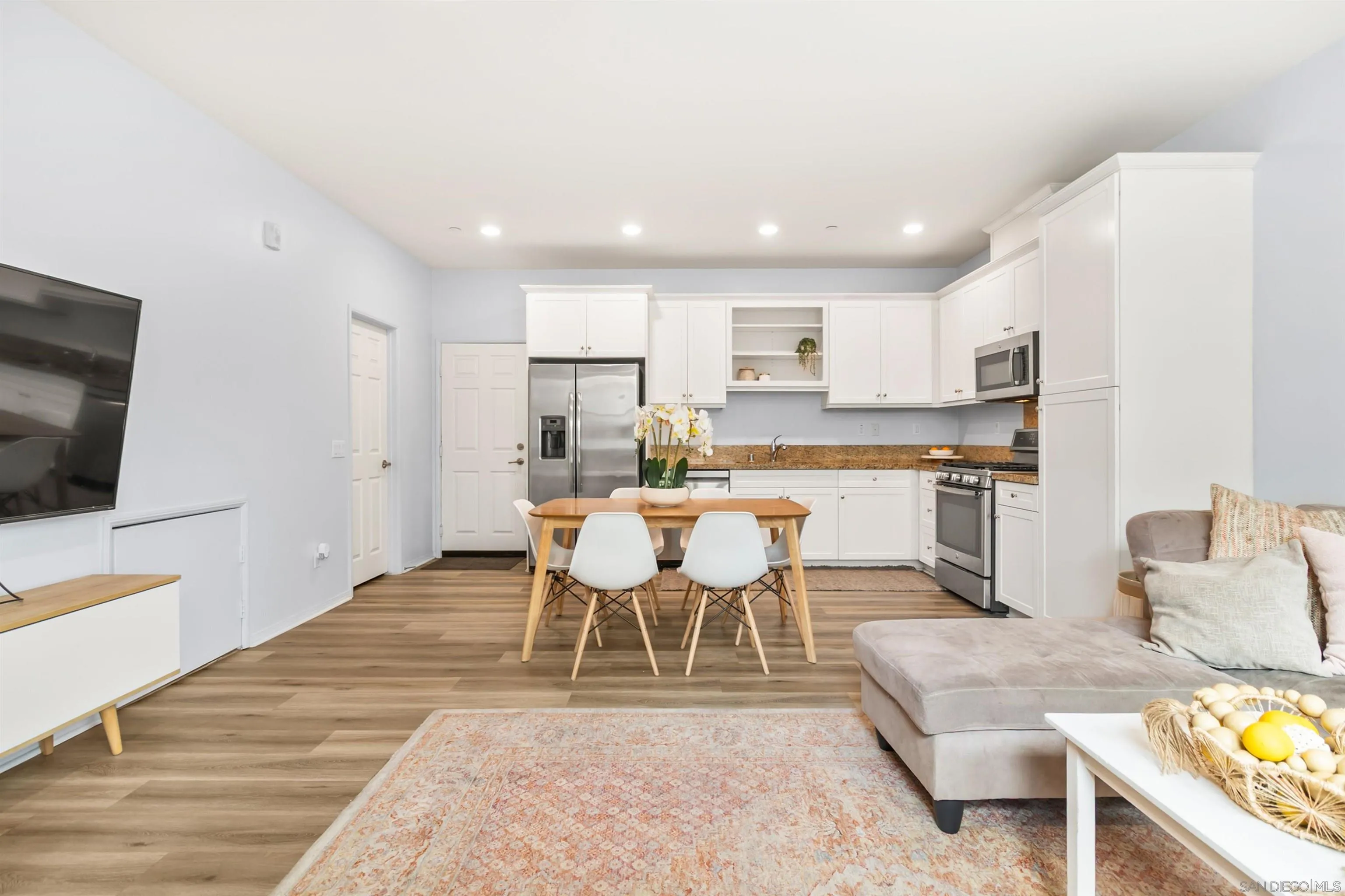 2754 Silver Medal Road, Unit 5 Chula Vista, CA 91915 - Photo 9 of 38