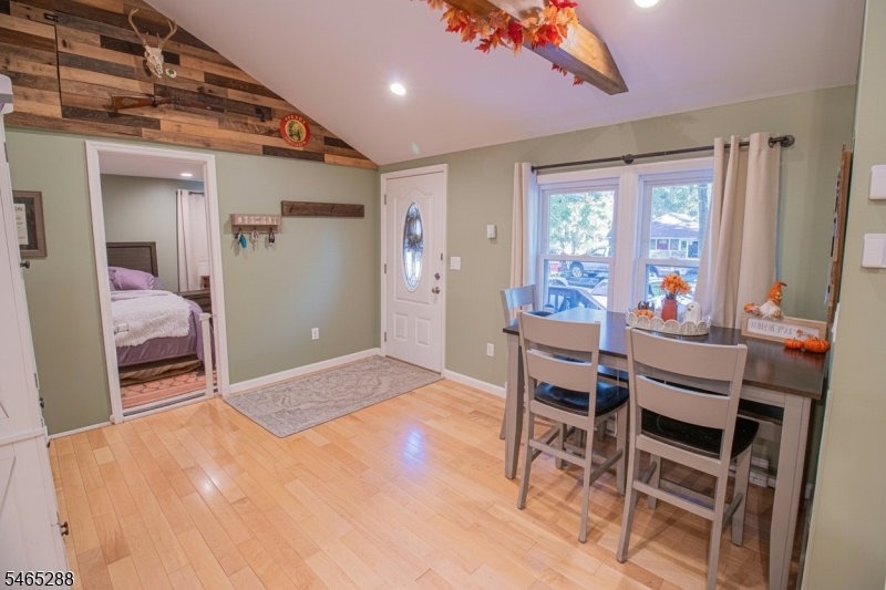 507 Tahama Road Vernon, NJ 07422 - Photo 6 of 33 Gallery Image 6