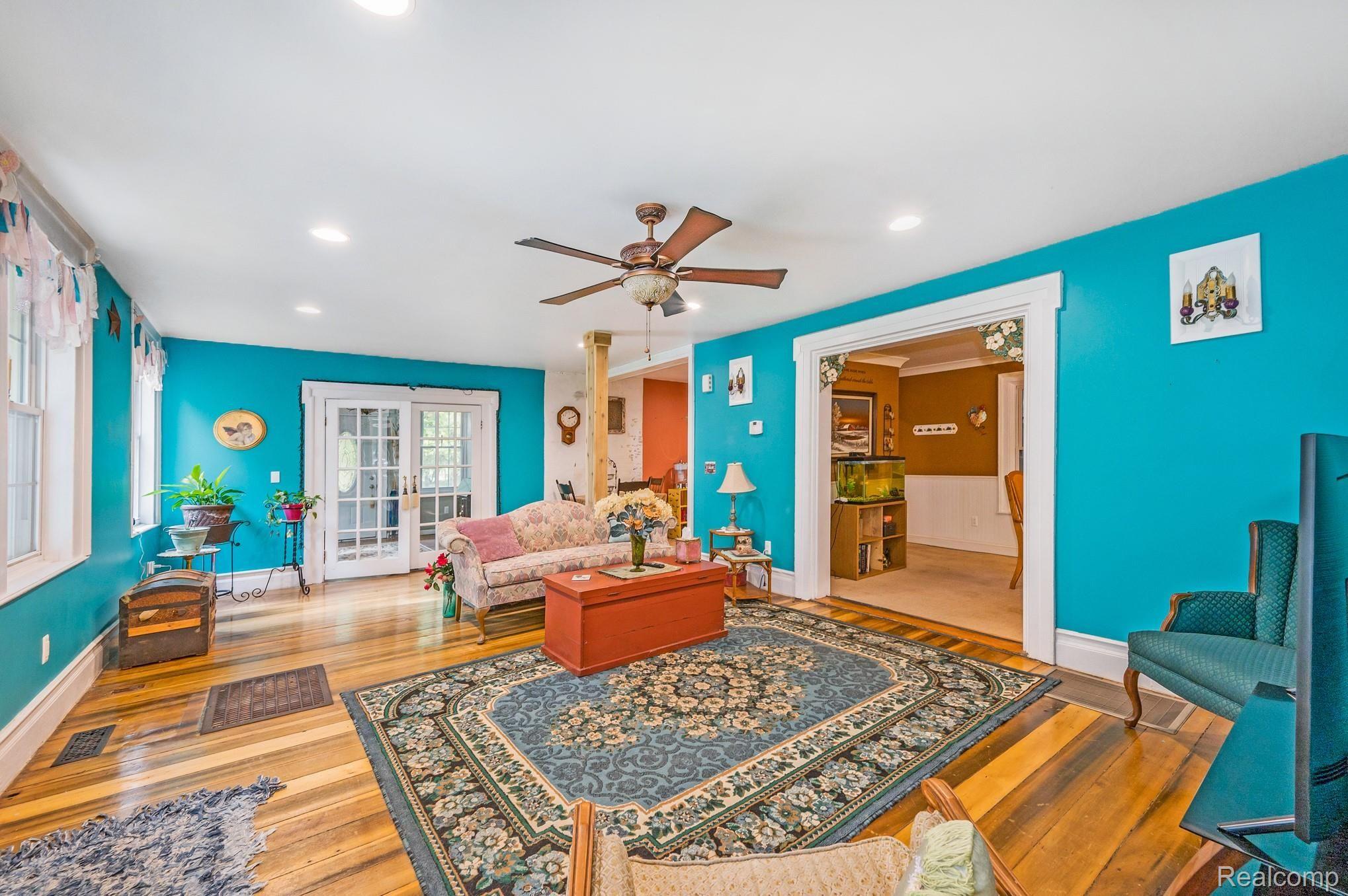 3630 Lone Tree Road Milford, MI 48380 - Photo 20 of 33 3630 Lone Tree_18.jpg