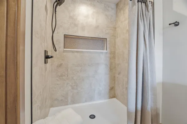 $599,900 | 2645 Cornell Aveenue, Neenah, WI 54956