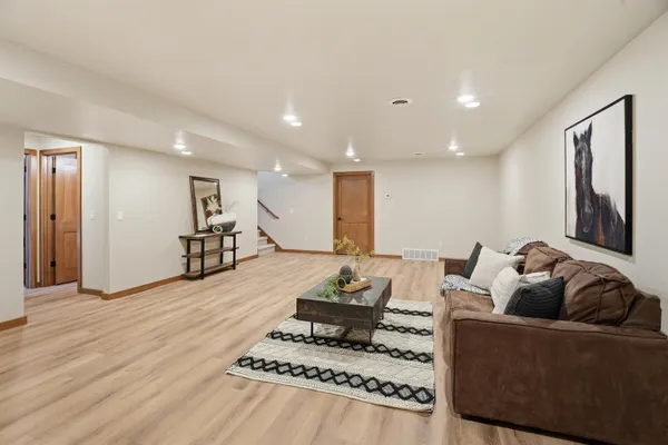 $599,900 | 2645 Cornell Aveenue, Neenah, WI 54956