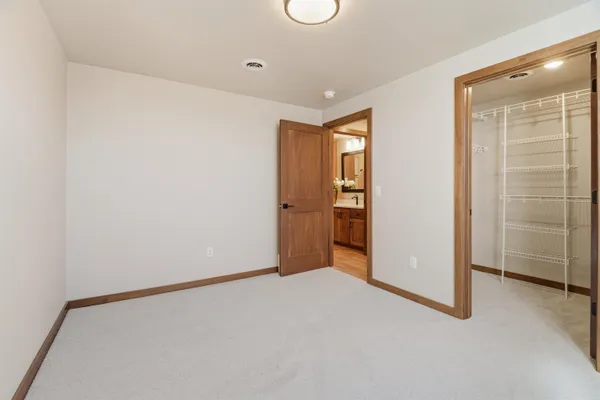 $599,900 | 2645 Cornell Aveenue, Neenah, WI 54956