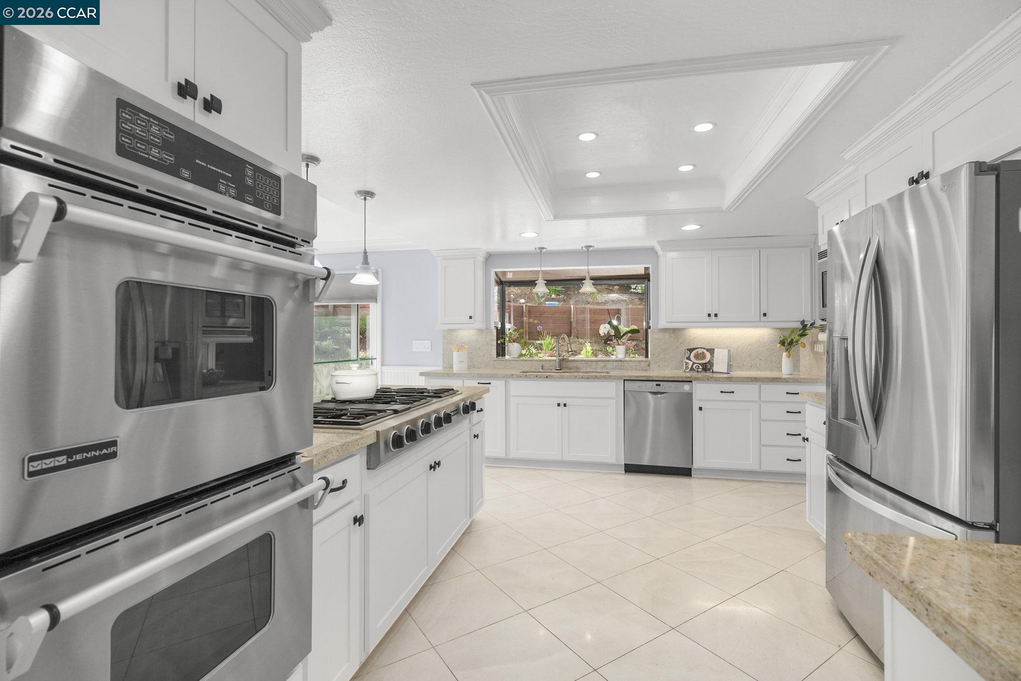 5530 Merritt Drive Concord, CA 94521 - Photo 24 of 59