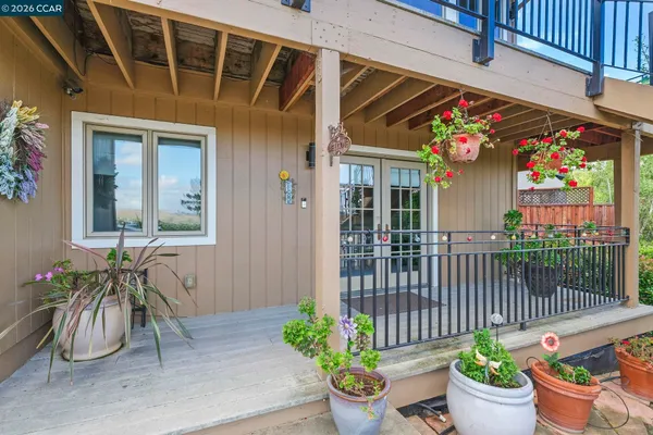 $1,398,000 | 5530 Merritt Drive, Concord, CA 94521