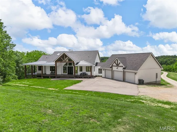 $875,000 | 22206 Tree Farm Road, Hermann, MO 65041