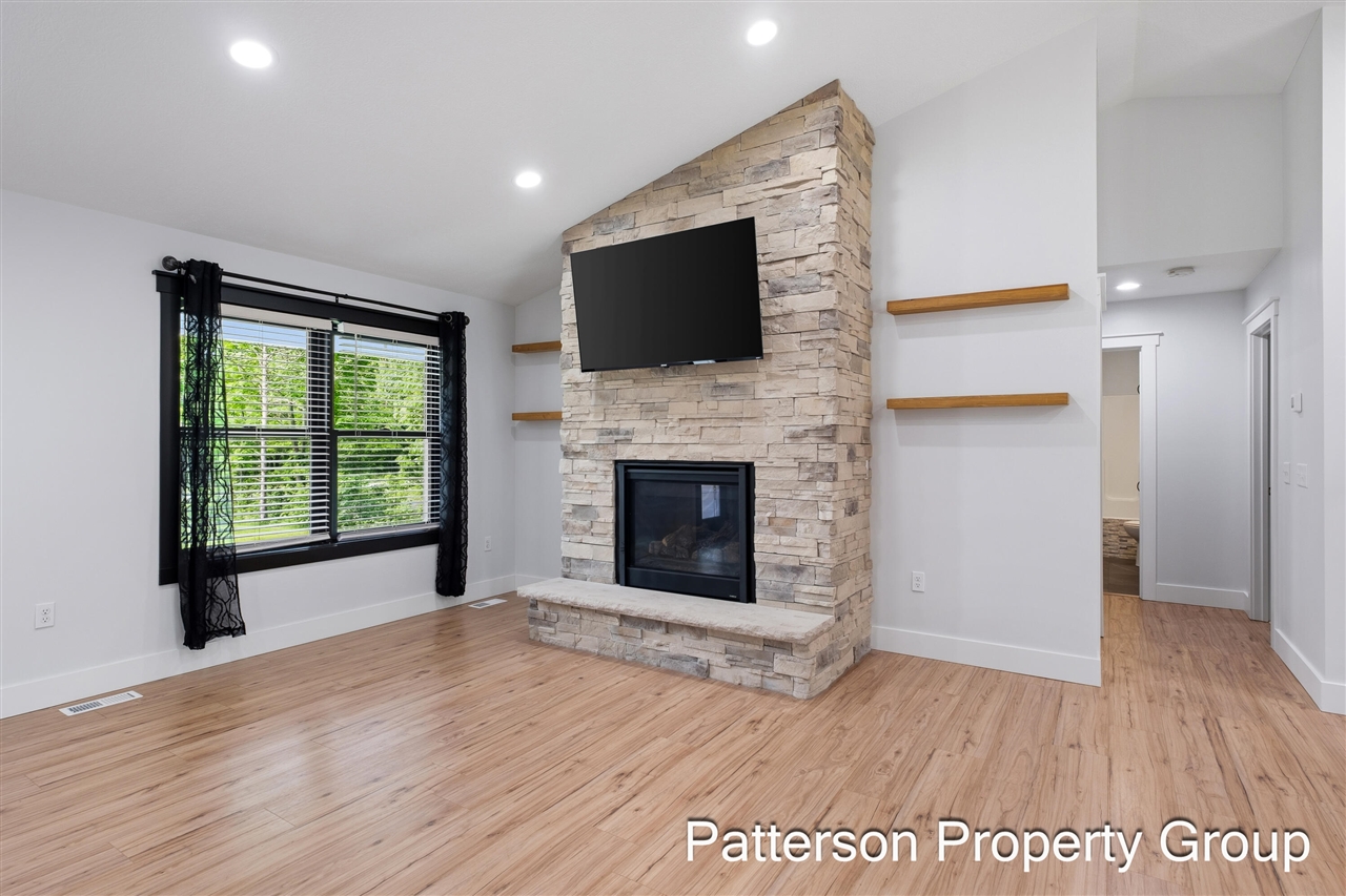 7638 East Sheringer Road Ravenna, MI 49451 - Photo 8 of 54