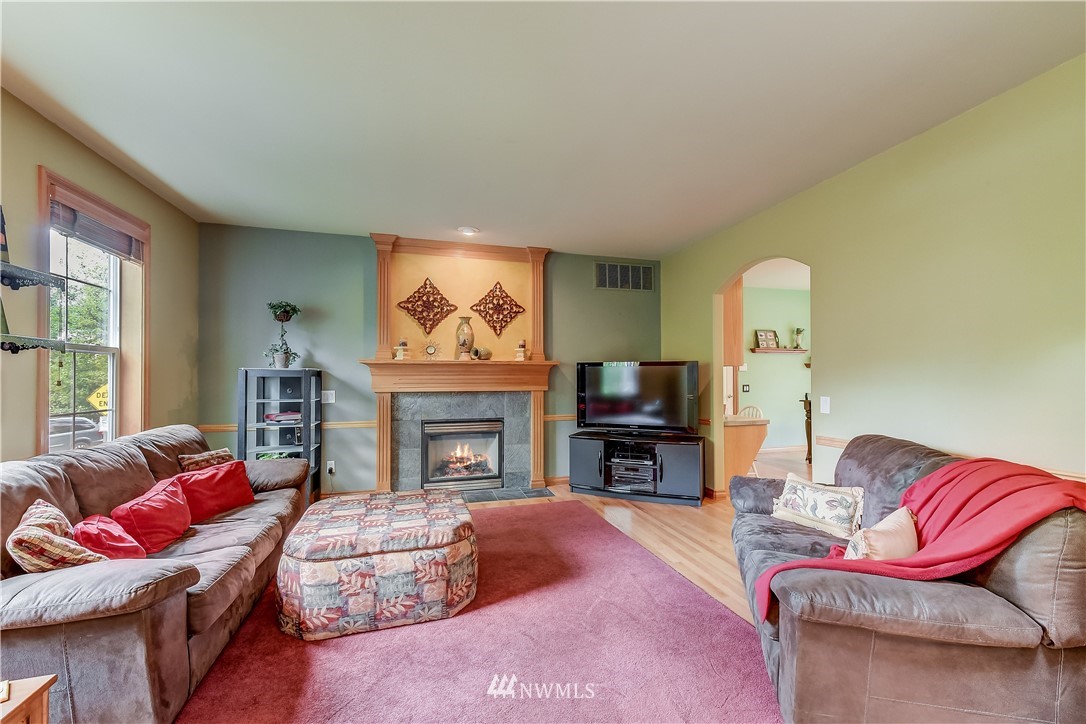 3201 186th Place Southeast Bothell, WA 98012 - Photo 12 of 25 Gallery Image 12