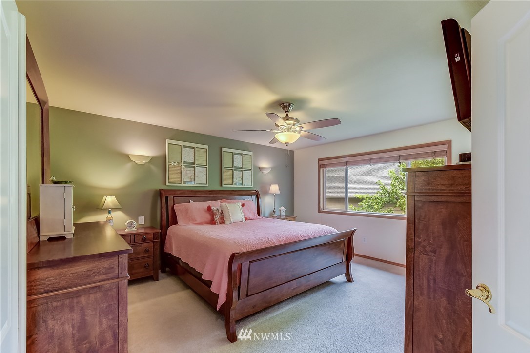 3201 186th Place Southeast Bothell, WA 98012 - Photo 15 of 25 Gallery Image 15
