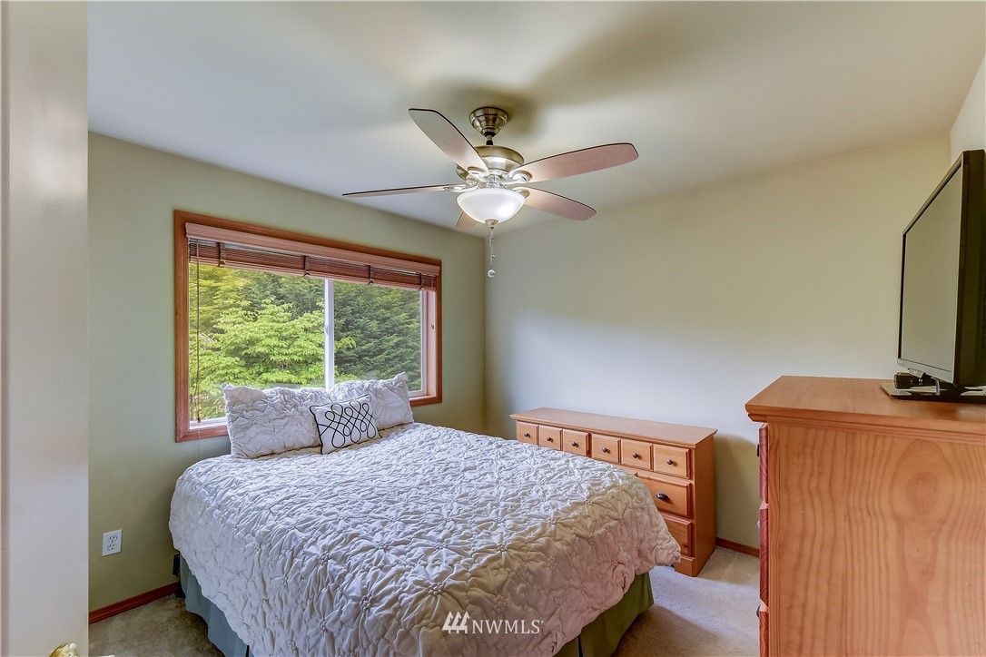 3201 186th Place Southeast Bothell, WA 98012 - Photo 19 of 25 Gallery Image 19