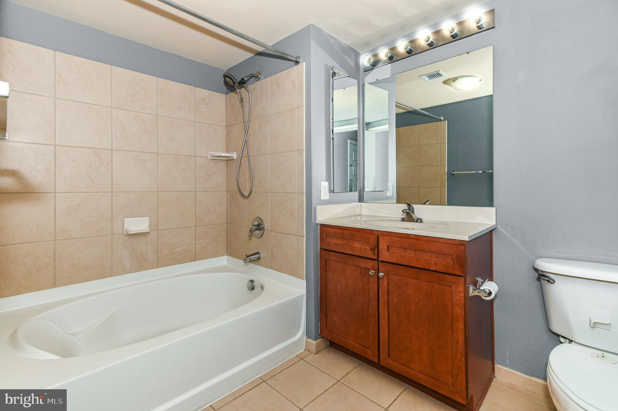 616 E Street Northwest, Unit 918 Washington, DC 20004 - Photo 16 of 49