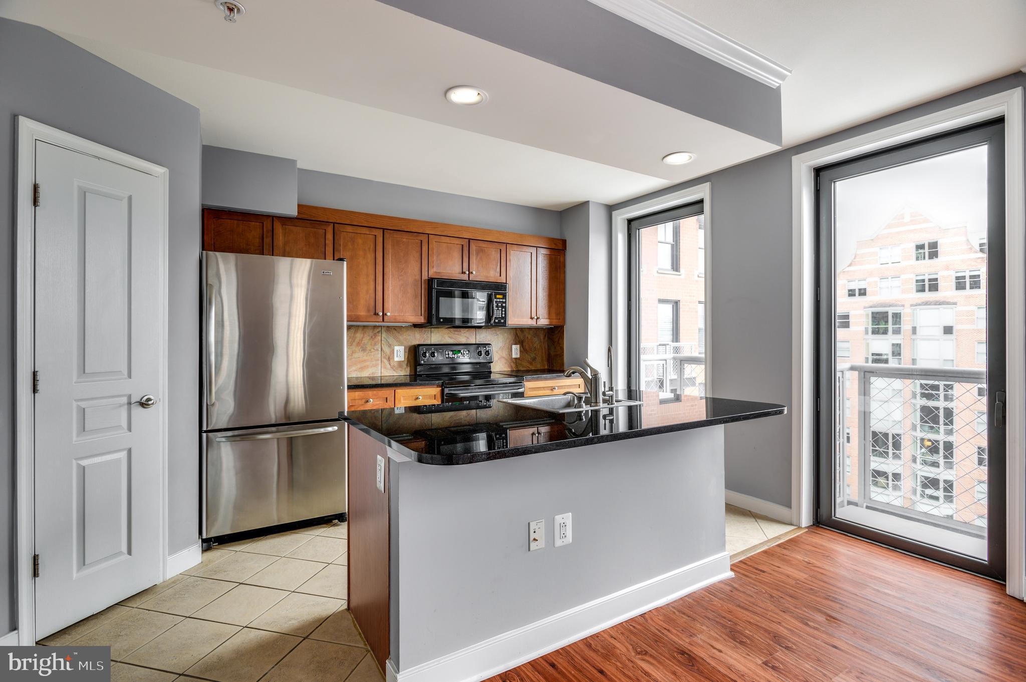 616 E Street Northwest, Unit 918 Washington, DC 20004 - Photo 5 of 49