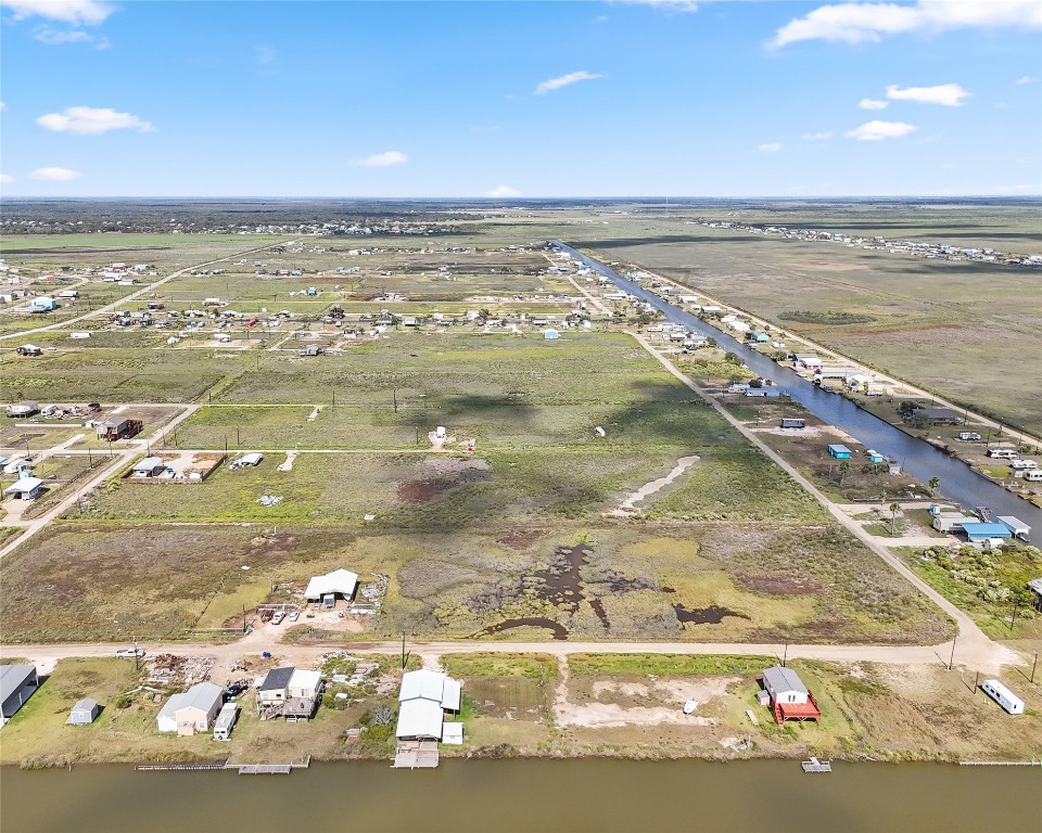 14507 Chimaera Road Sargent, TX 77414 - Photo 8 of 27 a view of an ocean
