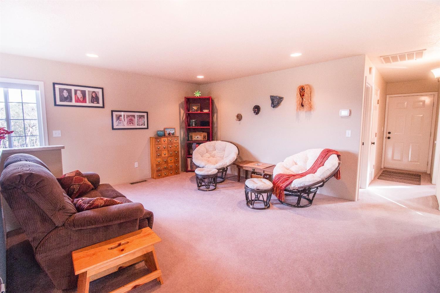 2101 Carpenter Hill Road Medford, OR 97501 - Photo 10 of 25 Additional Photo