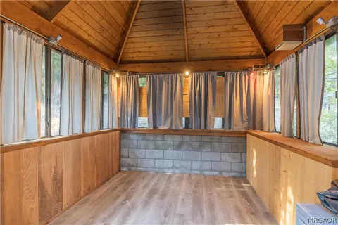 $798,000 | 27808 Alpen Drive, Lake Arrowhead, CA 92352