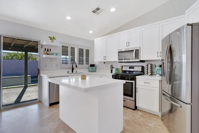 $669,999 | 83347 Mango Walk, Indio, CA 92201