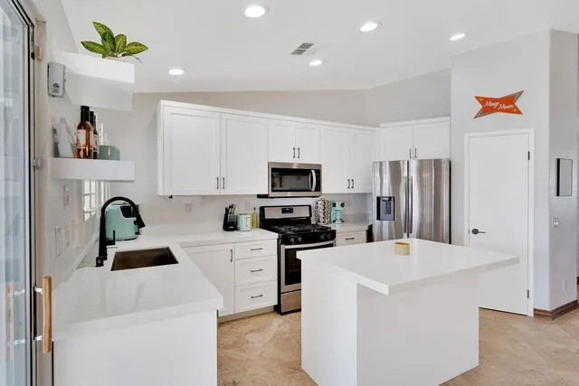 $669,999 | 83347 Mango Walk, Indio, CA 92201