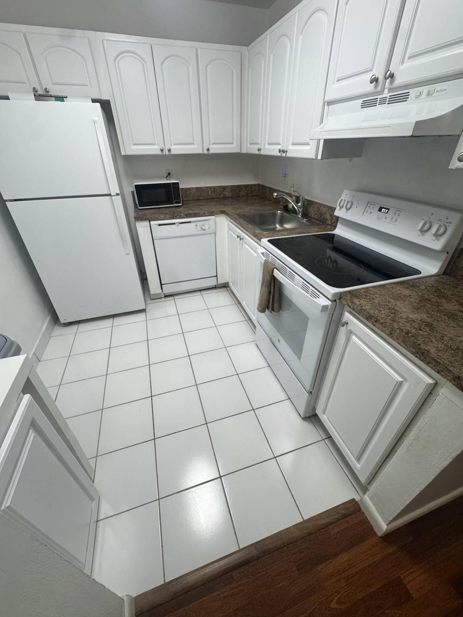 480 Northwest 20th Street, Unit 3060 Boca Raton, FL 33431 - Photo 8 of 9 IMG_7245