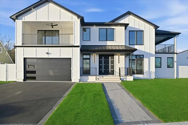 $1,689,100 | 267 Sprucewood Drive, Levittown, NY 11756