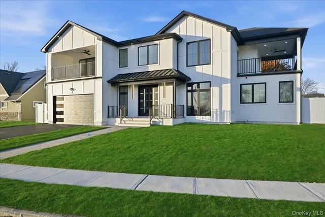 $1,689,100 | 267 Sprucewood Drive, Levittown, NY 11756