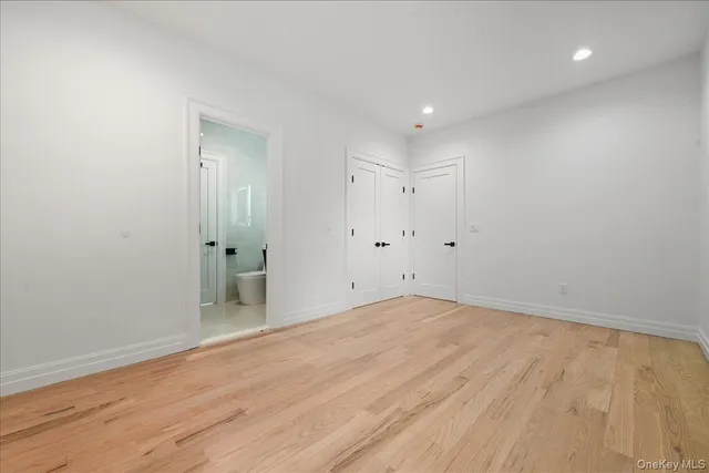 $1,689,100 | 267 Sprucewood Drive, Levittown, NY 11756