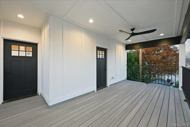 $1,689,100 | 267 Sprucewood Drive, Levittown, NY 11756