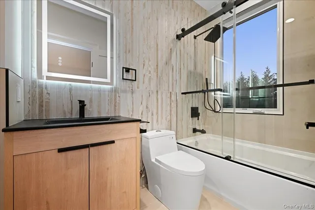 $1,689,100 | 267 Sprucewood Drive, Levittown, NY 11756