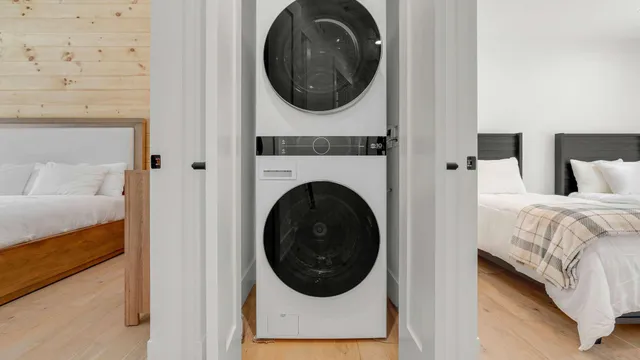 $765,000 | 15 Lodgepole Lane, Unit 15, Newry, ME 04261