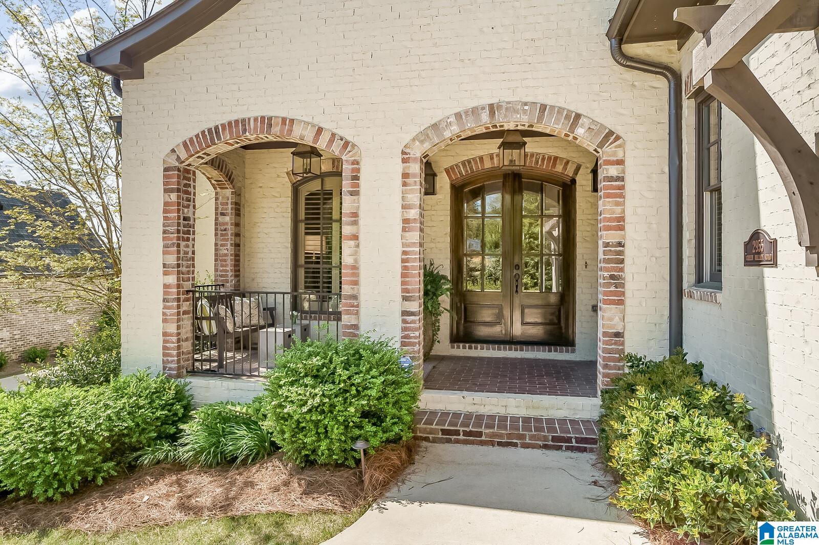 2955 Green Valley Road Birmingham, AL 35243 - Photo 2 of 39