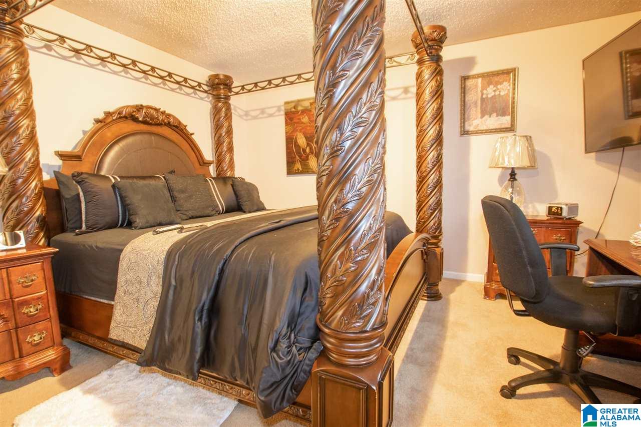 1925 Springlake Court Birmingham, AL 35215 - Photo 13 of 21