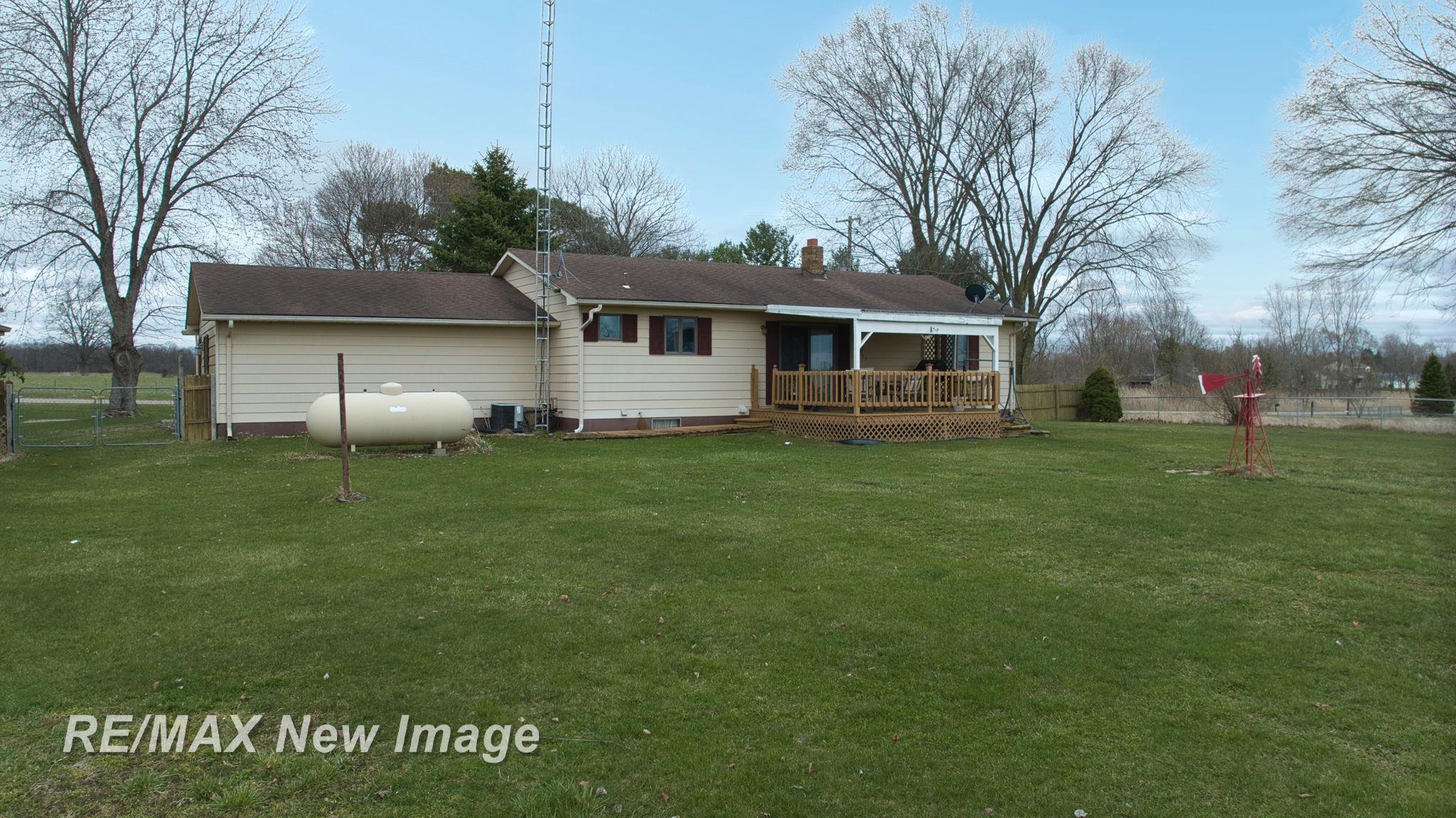 10137 North Vassar Road Mount Morris, MI 48458 - Photo 38 of 53 50171550-9e7ded27-4f58-4e9c-9bdc-7abbda07497a.JPG
