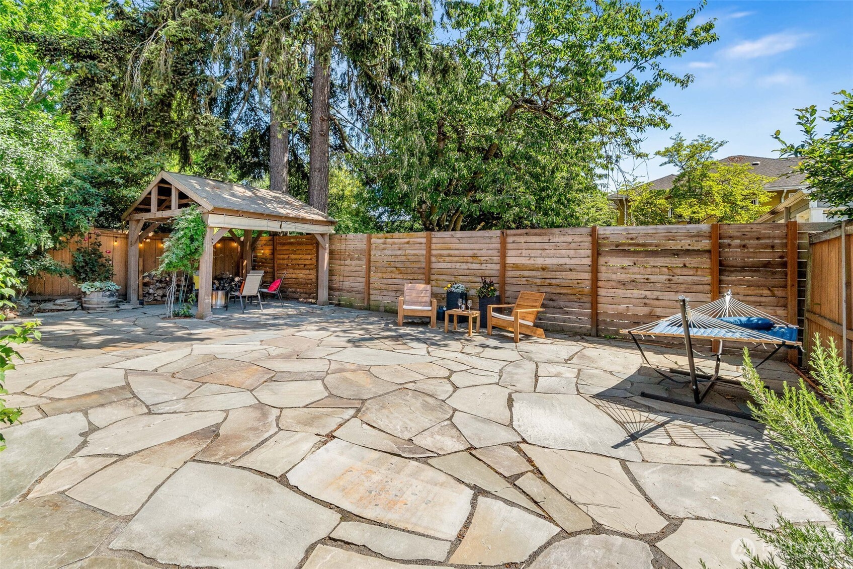 1705 North 82nd Street Seattle, WA 98103 - Photo 26 of 33