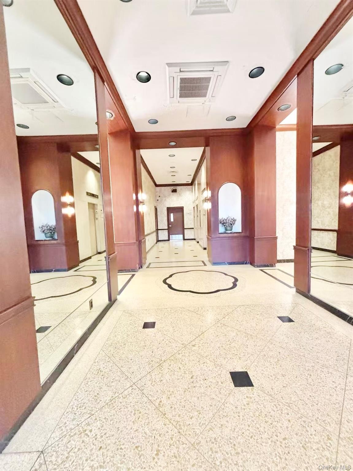 4140 Union Street, Unit 17A Queens, NY 11355 - Photo 4 of 10 View of lobby