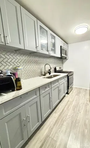 $680,000 | 4140 Union Street, Unit 17A | Downtown Flushing