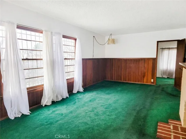 $435,000 | 810 North Pearl Avenue, Compton, CA 90221