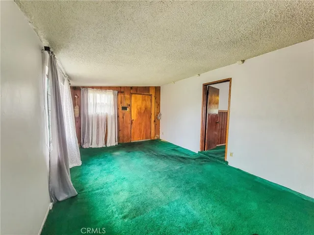 $435,000 | 810 North Pearl Avenue, Compton, CA 90221