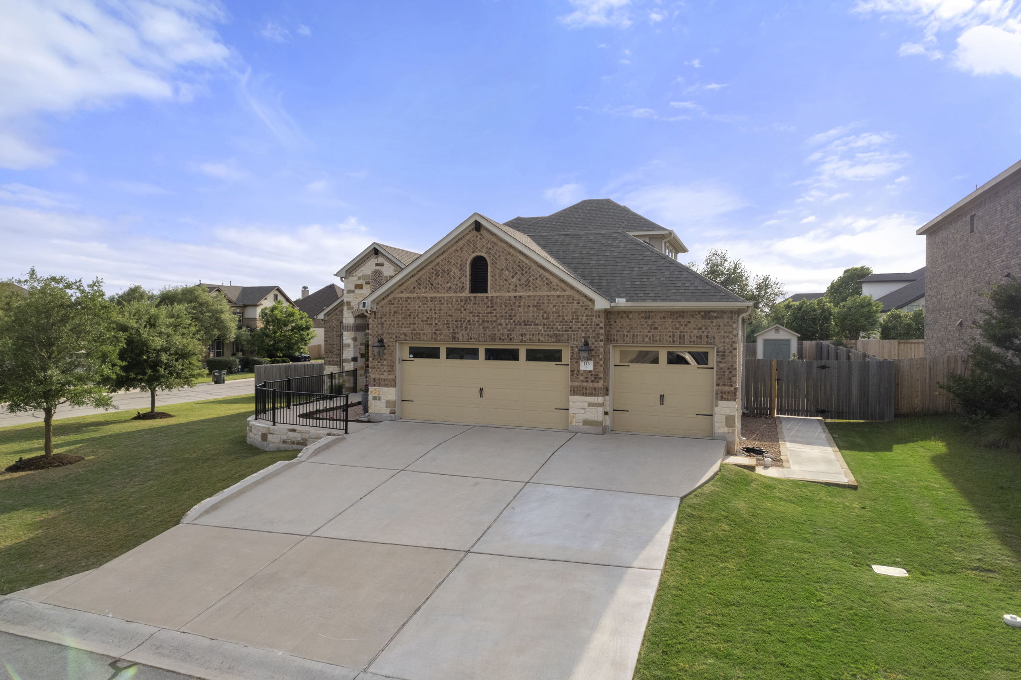 113 Swallowtail Drive Austin, TX 78737 - Photo 31 of 40