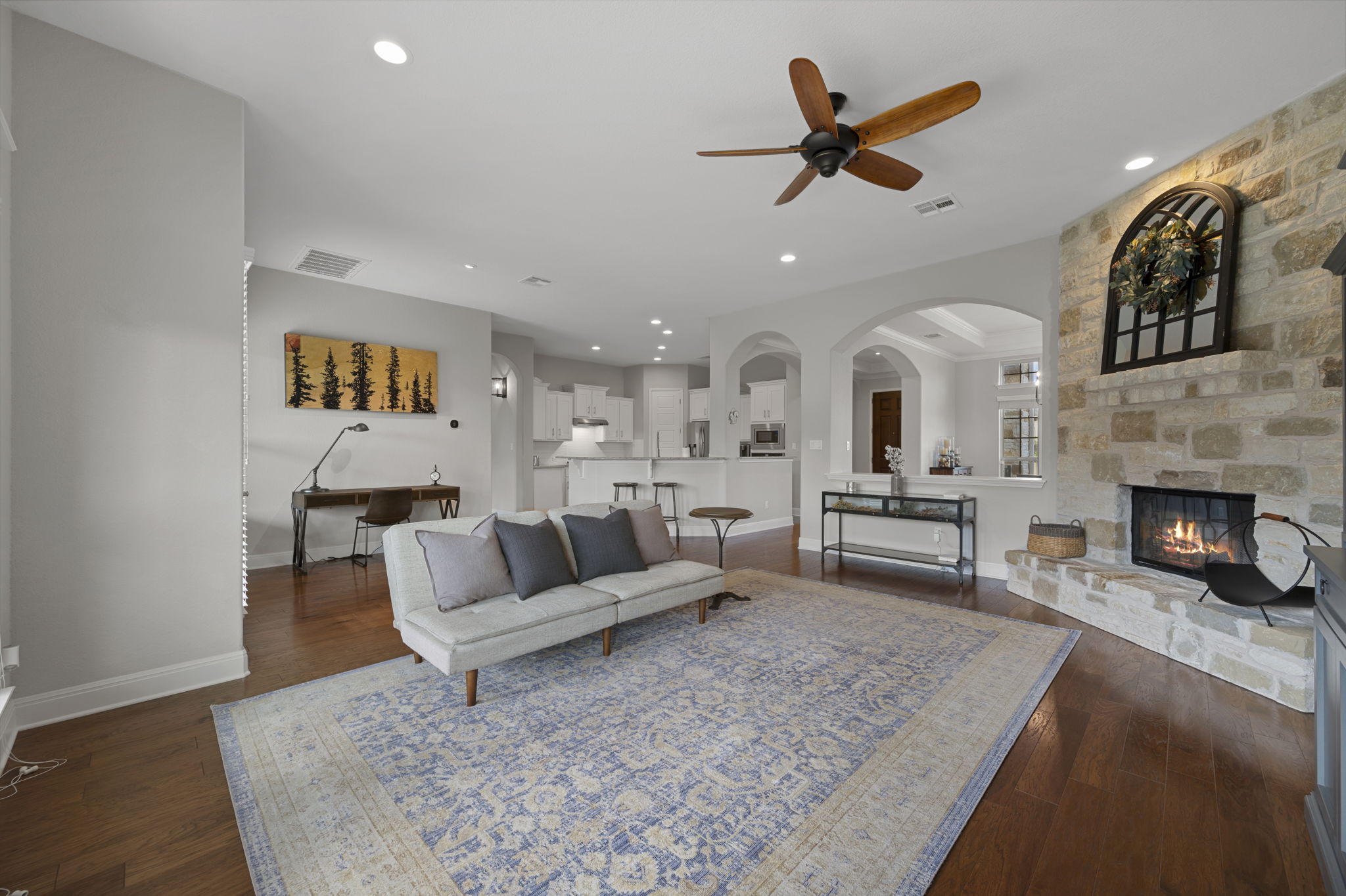 113 Swallowtail Drive Austin, TX 78737 - Photo 4 of 40