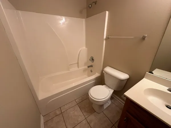$1,950 | 10005 Syracuse Drive, Smyrna, TN 37167