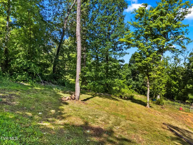 $269,900 | 7812 Stagecoach Road, Whitesburg, TN 37891