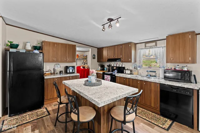 $269,900 | 7812 Stagecoach Road, Whitesburg, TN 37891