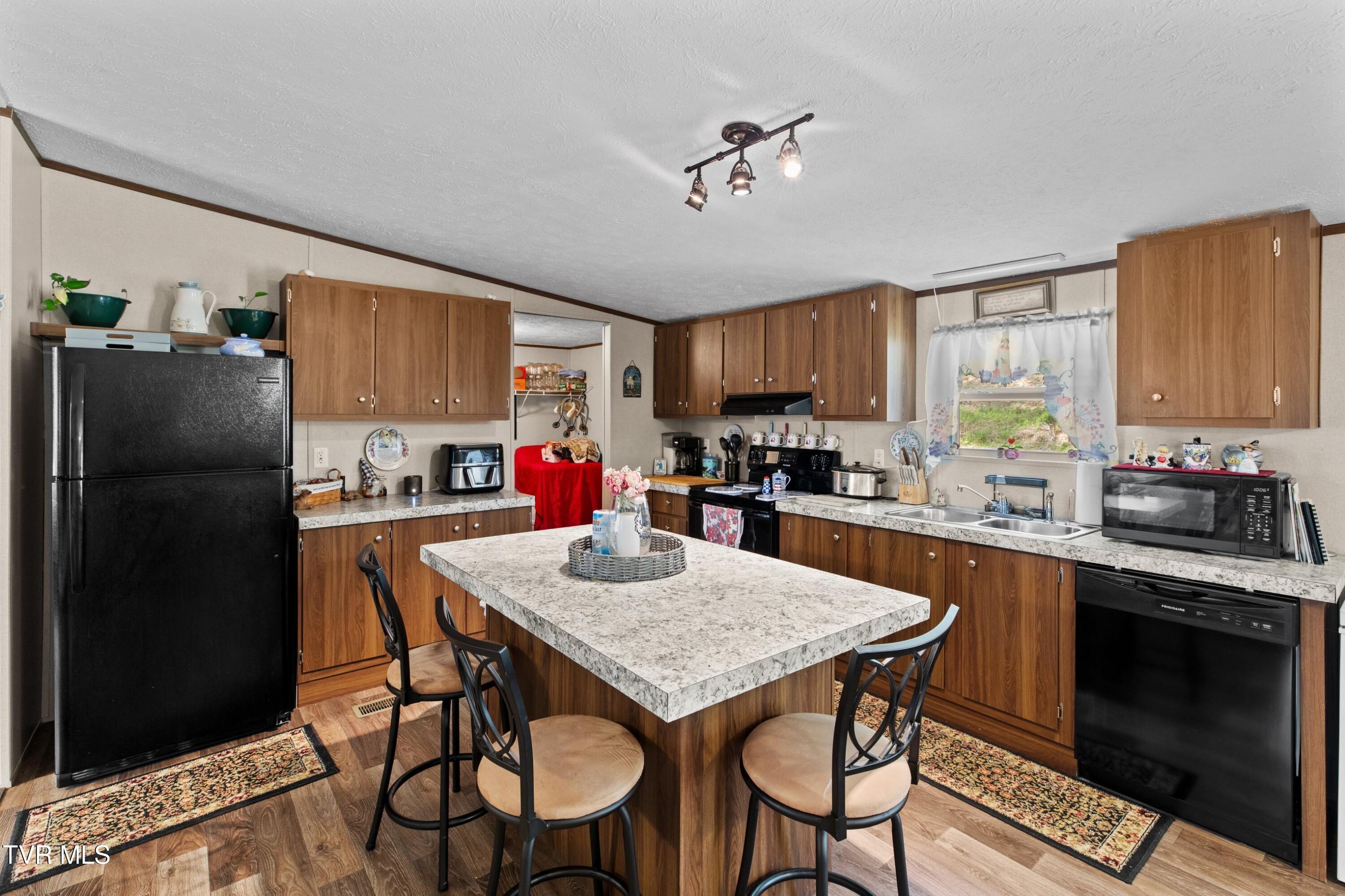 7812 Stagecoach Road Whitesburg, TN 37891 - Photo 8 of 31 007-7812StagecoachRoad-Whitesburg-TN-378